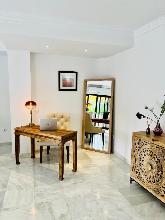 דירות מארבלה Superb Townhouse In Golden Mile מראה חיצוני תמונה