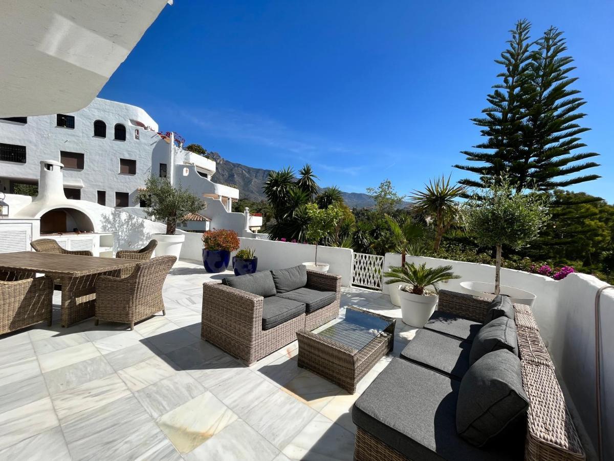 דירות מארבלה Superb Townhouse In Golden Mile מראה חיצוני תמונה